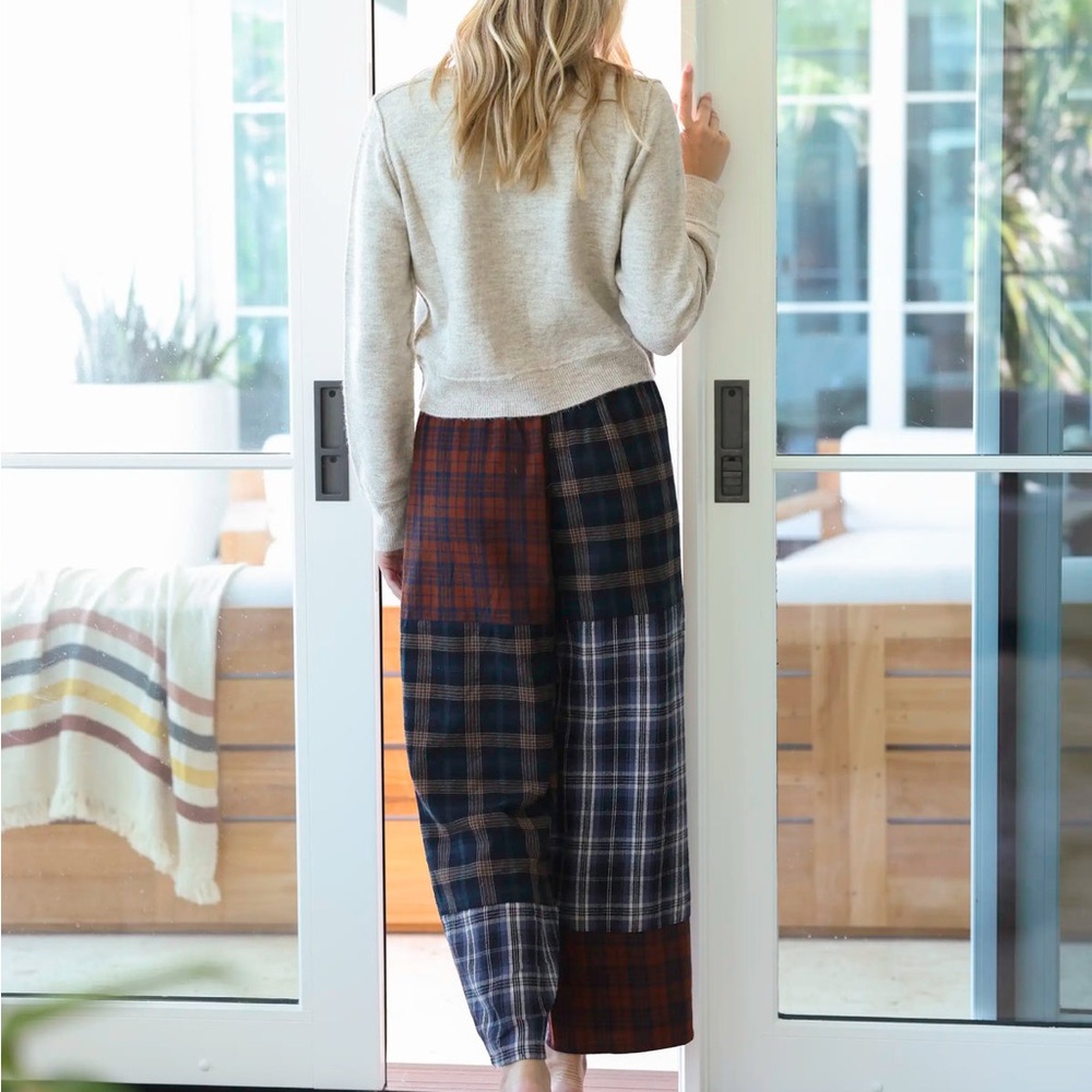 Plaid Patchwork Women's Pants - Picture 2 of 6